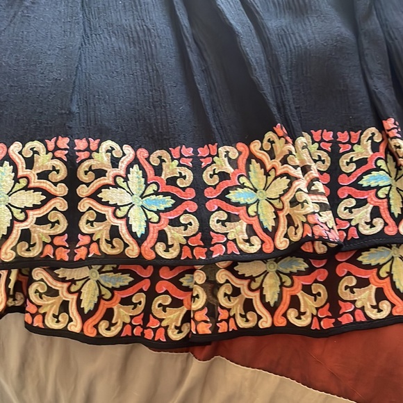 Tommy Bahama skirt - Picture 4 of 6
